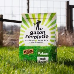 Pokon Gazon Revolutie - 7,5kg - Gazonmest / Graszaad / Bodemverbeteraar - Geschikt Voor 150m² - Binnen 15 Dagen Resultaat 9 Pokon Gazon Revolutie - 7,5kg - Gazonmest / Graszaad / Bodemverbeteraar - Geschikt Voor 150m² - Binnen 15 Dagen Resultaat -Tuinhuis Shop 1198x1200 1