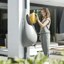 Elho Pure Raindrop 70L - Geel/Oker -Tuinhuis Shop 1200x1200 314