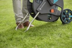 GARDENA - AquaRoll L CleverRoll L Easy Set Slangenwagen - Maximaal 50 Meter - Verstelbare Handgreep 14 GARDENA - AquaRoll L CleverRoll L Easy Set Slangenwagen - Maximaal 50 Meter - Verstelbare Handgreep -Tuinhuis Shop 1200x800 94