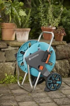 GARDENA - AquaRoll CleverRoll S Set Slangenwagen - Incl. 20 M Slang - Maximaal 40 M Opbergcapaciteit 18 GARDENA - AquaRoll CleverRoll S Set Slangenwagen - Incl. 20 M Slang - Maximaal 40 M Opbergcapaciteit -Tuinhuis Shop 798x1200 1
