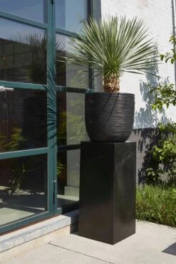 Capi Europe - Bloempot Bol Rib NL - 43x41 - Antraciet - Voor Binnen En Buiten - KOFZ933 24 Capi Europe - Bloempot Bol Rib NL - 43x41 - Antraciet - Voor Binnen En Buiten - KOFZ933 -Tuinhuis Shop 799x1200 11