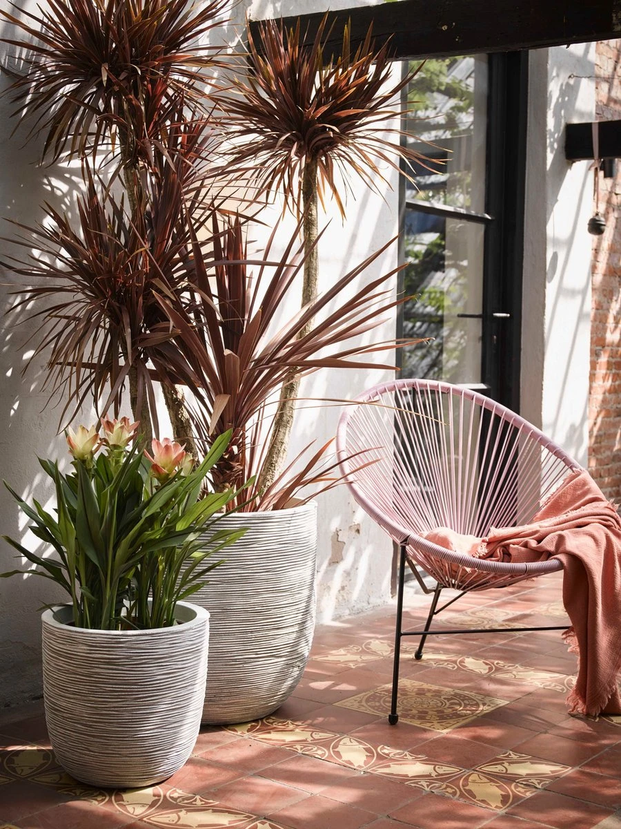 Capi Europe - Bloempot Bol Rib NL - 43x41 - Antraciet - Voor Binnen En Buiten - KOFZ933 3 Capi Europe - Bloempot Bol Rib NL - 43x41 - Antraciet - Voor Binnen En Buiten - KOFZ933 - Afbeelding 3